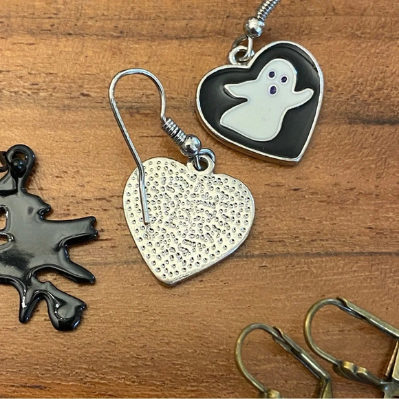 Spooky Season Halloween Assorted Earrings and Pin - Picture 5 of 11